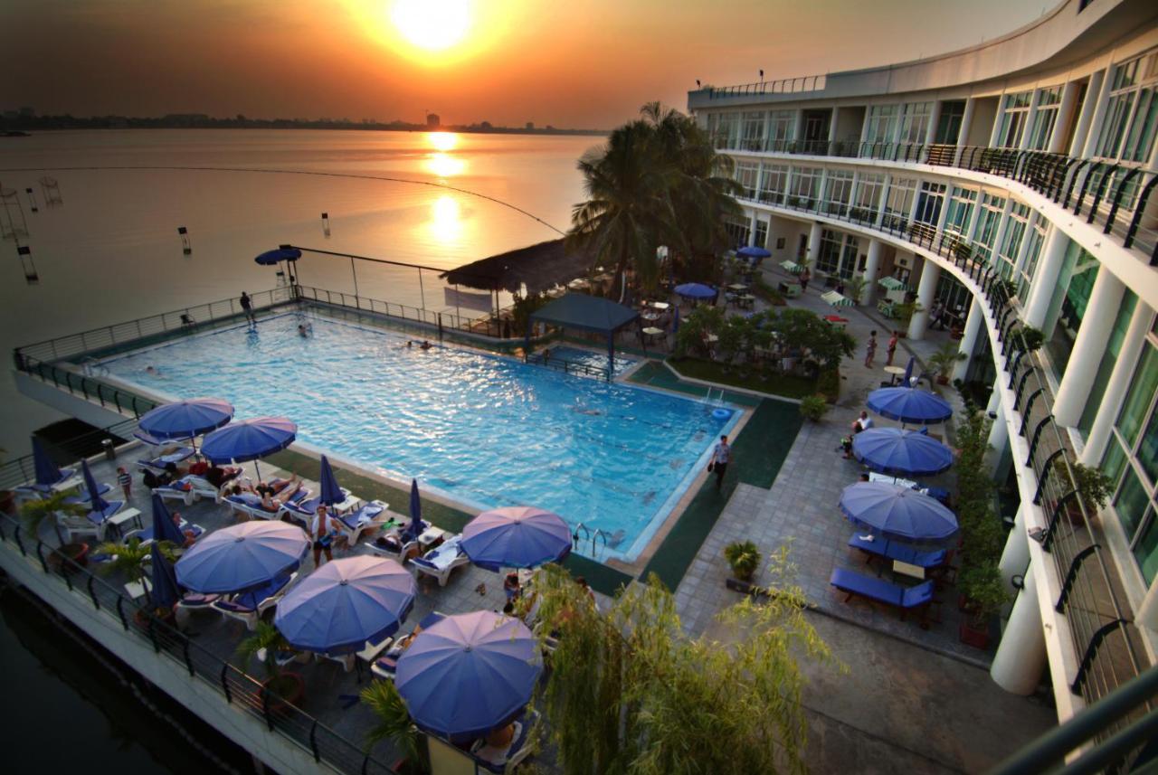 The Hanoi Club Hotel & Residences Екстериор снимка