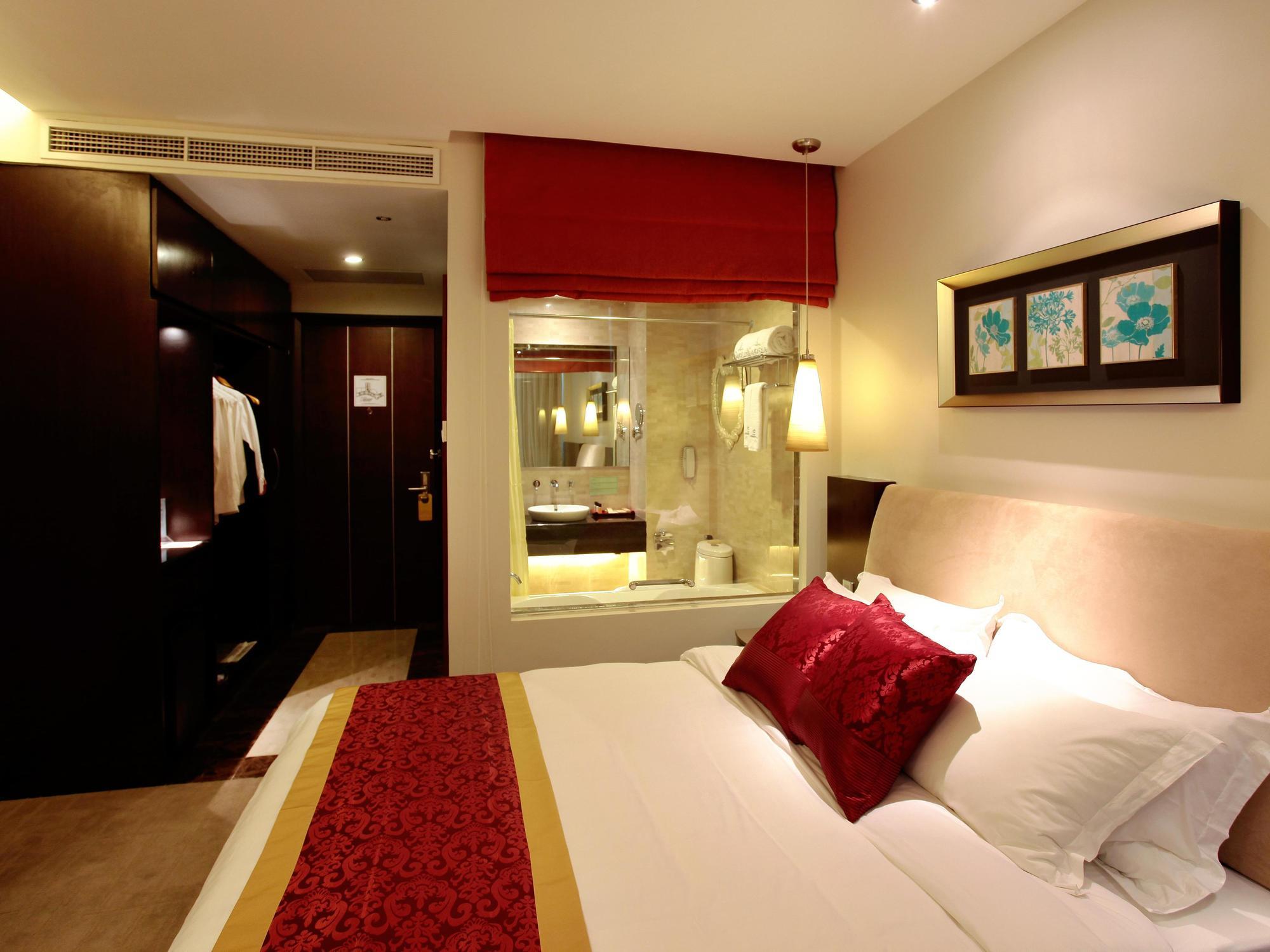 The Hanoi Club Hotel & Residences Екстериор снимка