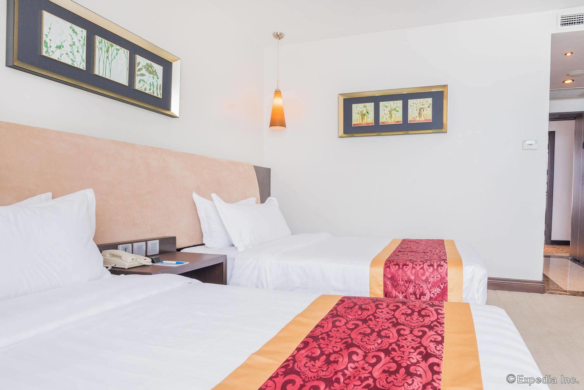 The Hanoi Club Hotel & Residences Екстериор снимка